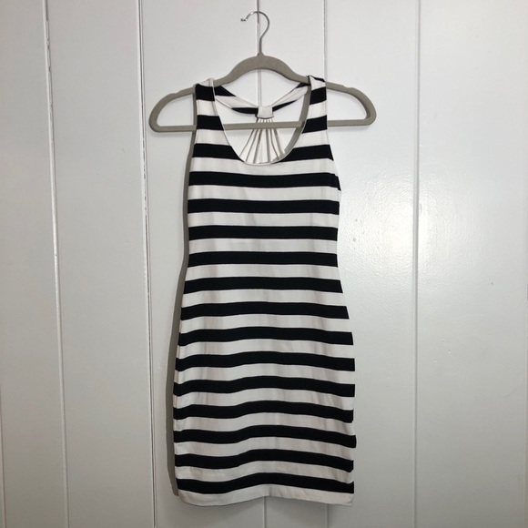 Guess Black and White Striped Dress - Picture 1 of 5